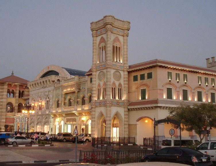 Mercato Shopping Mall